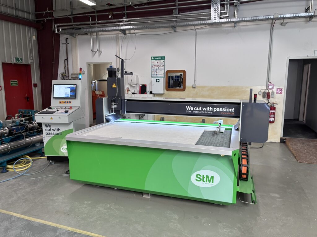 STM 1020 EcoCut 2D